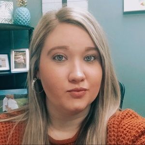 Meet your Posher, Jessica